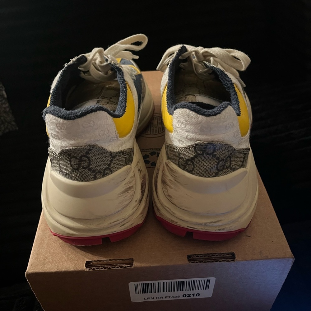 Size 8.Gucci Rhyton GG Supreme Multicolor Sneakers - Picture 6 of 7